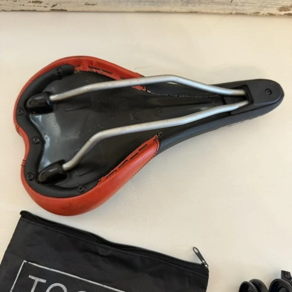 Fuji Bicycle Saddle Seat Black Orange W Clamp Mount Hardware‎ Toolkit Bag